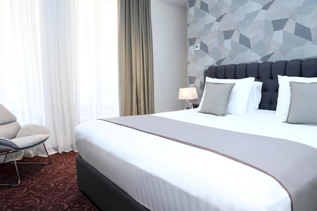 Best Western Plus Paradise Hotel ดีลีจาน ภายนอก รูปภาพ